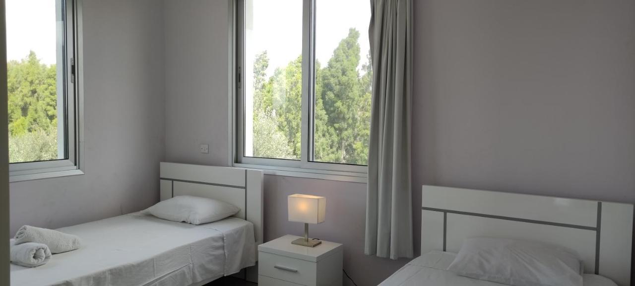 Kiti Village Villa, Cyprus, Salt-Water Pool, 6 Bedrooms, Larnaca מראה חיצוני תמונה