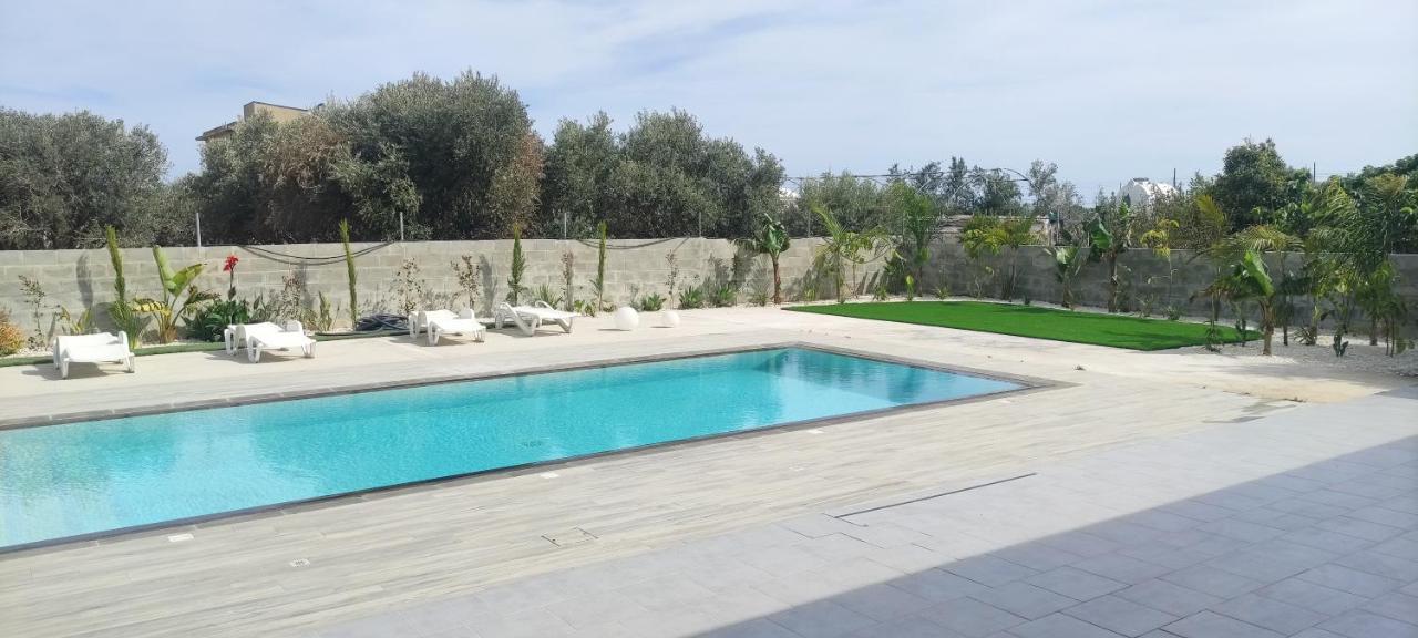 Kiti Village Villa, Cyprus, Salt-Water Pool, 6 Bedrooms, Larnaca מראה חיצוני תמונה