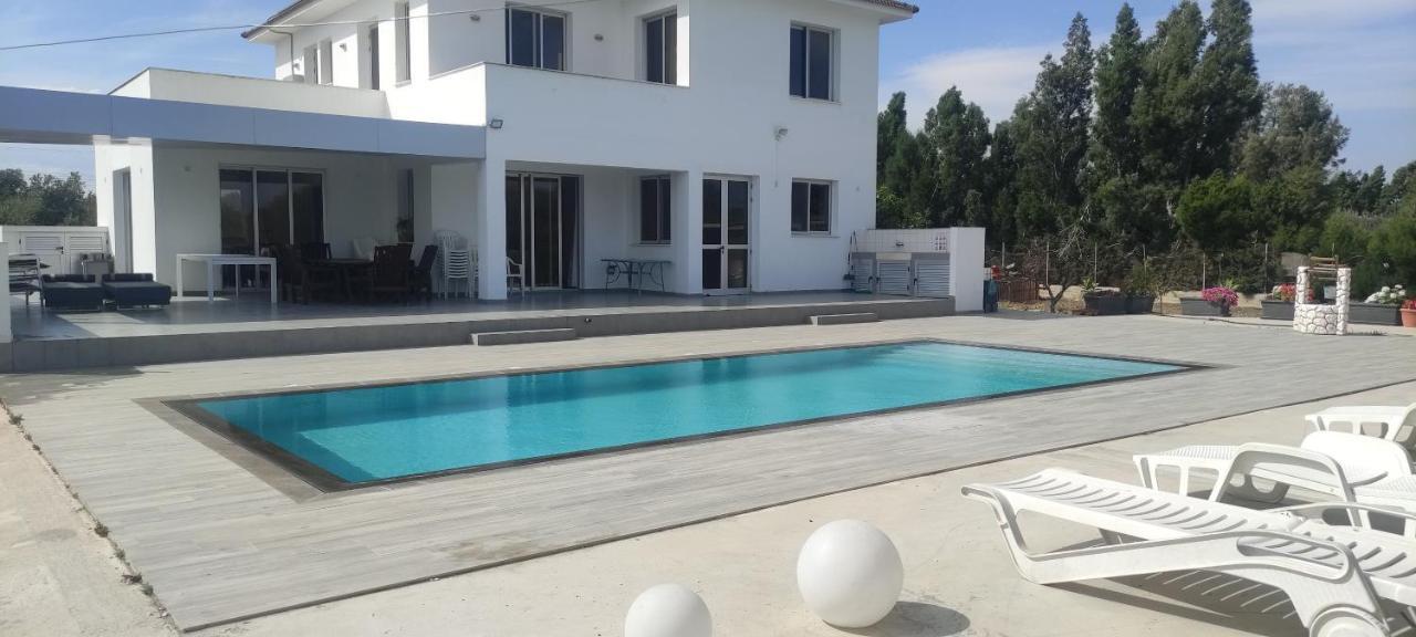 Kiti Village Villa, Cyprus, Salt-Water Pool, 6 Bedrooms, Larnaca מראה חיצוני תמונה
