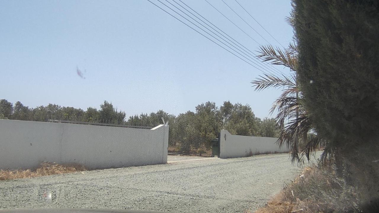 Kiti Village Villa, Cyprus, Salt-Water Pool, 6 Bedrooms, Larnaca מראה חיצוני תמונה